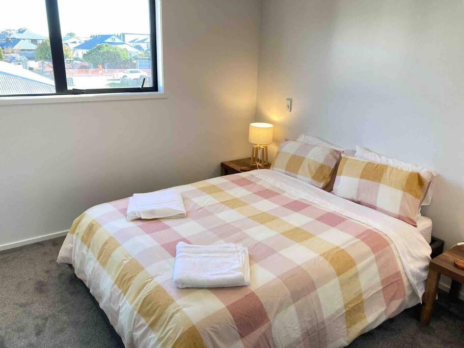 Cheerful 2 Bedroom Townhouse In Addington! Christchurch Exterior photo
